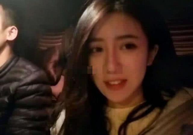 沐莹莹吃瓜视频在线播放,带你领略网络红人的魅力瞬间