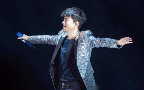 张杰演唱吃瓜视频,音乐短视频引发热议