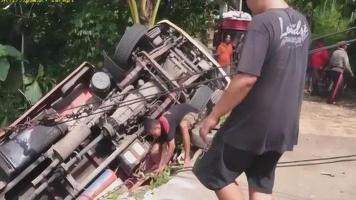 部队吃瓜群众视频,揭秘军营里的欢乐时光