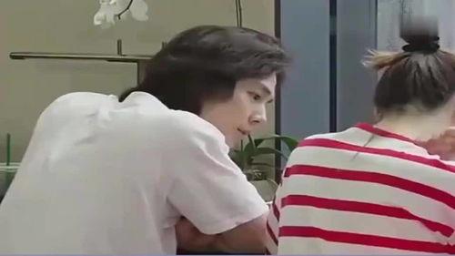 李承铉吃瓜现场视频大全,趣味瞬间大盘点