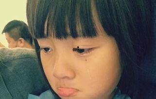 委屈女孩原视频吃瓜,揭开网络舆论背后的真相