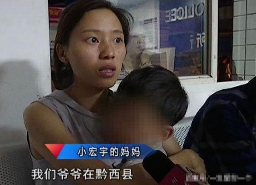 爷爷喂孙子吃瓜惊呆视频,温馨一幕引热议